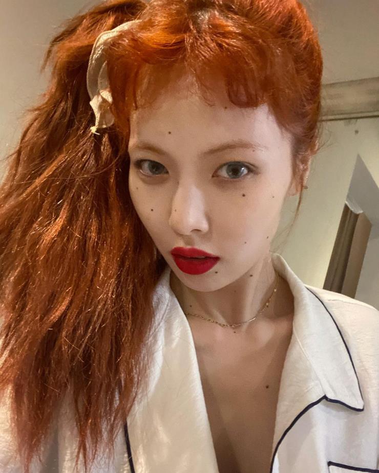 현아 딸기 점