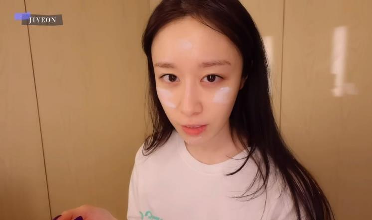 유튜브 <지연 JIYEON>