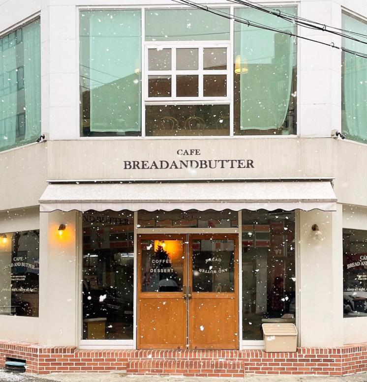 @cafe.breadandbutter