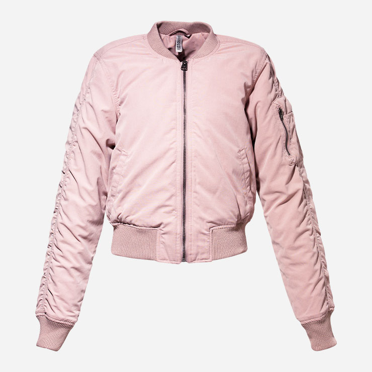 5만9천원 H&M.