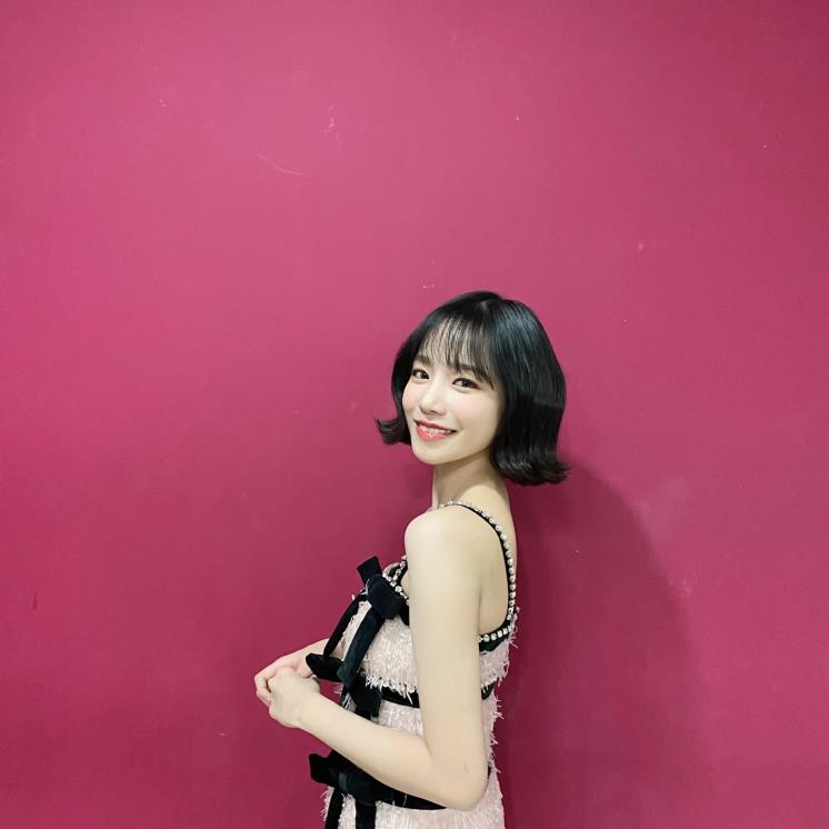 조유리 트위터 @JOYURI_offcl