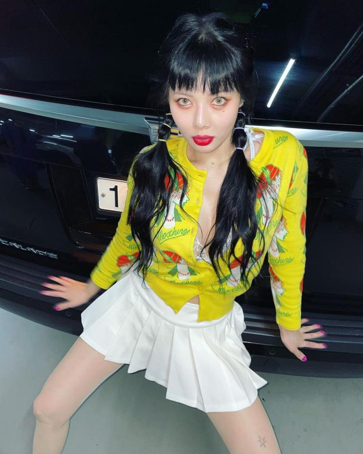 현아(@hyunah_aa)