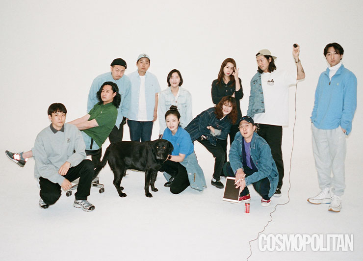 (왼쪽부터, 재돈)피케 셔츠 가격미정 폴로 랄프 로렌. (창원)모두 본인 소장품. (인기)셔츠 가격미정 폴로 랄프 로렌. (보성)셔츠 가격미정 폴로 랄프 로렌. (지원)데님 재킷 8만9천원 리바이스. (영민)피케 셔츠 가격미정 폴로 랄프 로렌. (고은)데님 재킷 14만9천원 리바이스. (지영)모두 본인 소장품. (래현)모두 본인 소장품. (JDZ)데님 재킷 12만9천원 리바이스. (윤성)모두 본인 소장품.