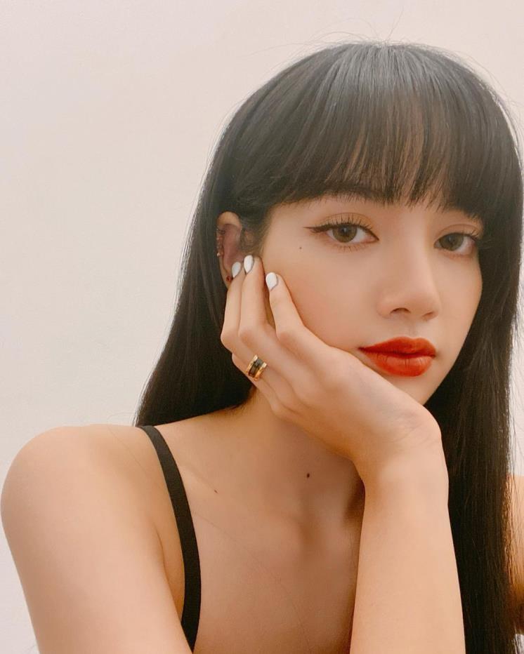 @lalalalisa_m