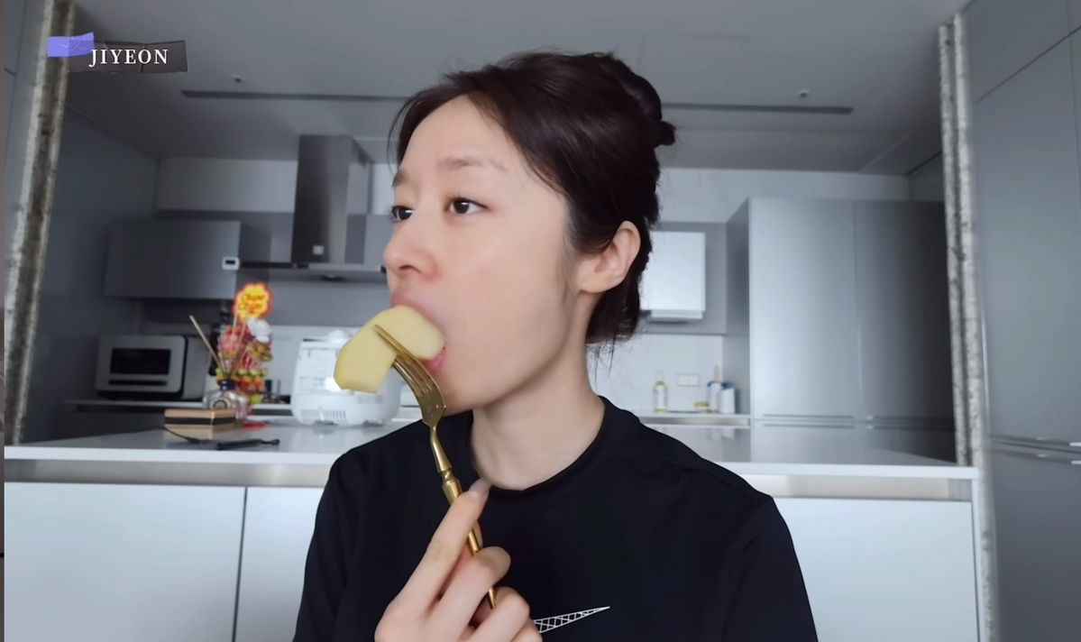 유튜브 <지연 JIYEON>