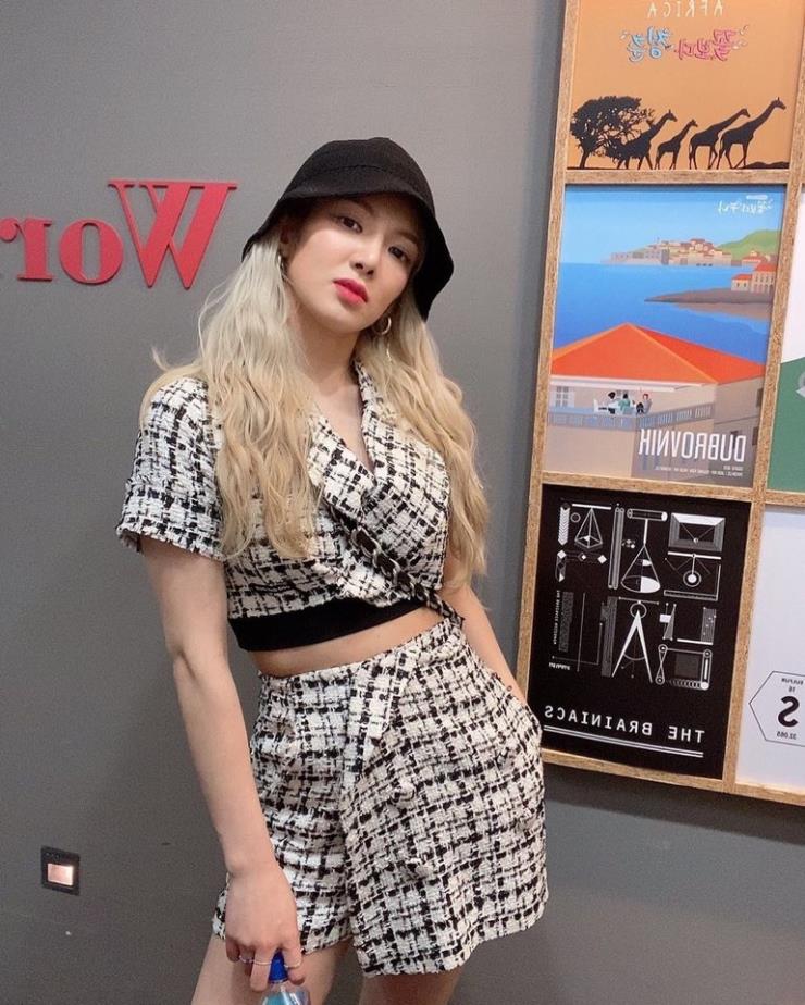 @hyoyeon_x_x