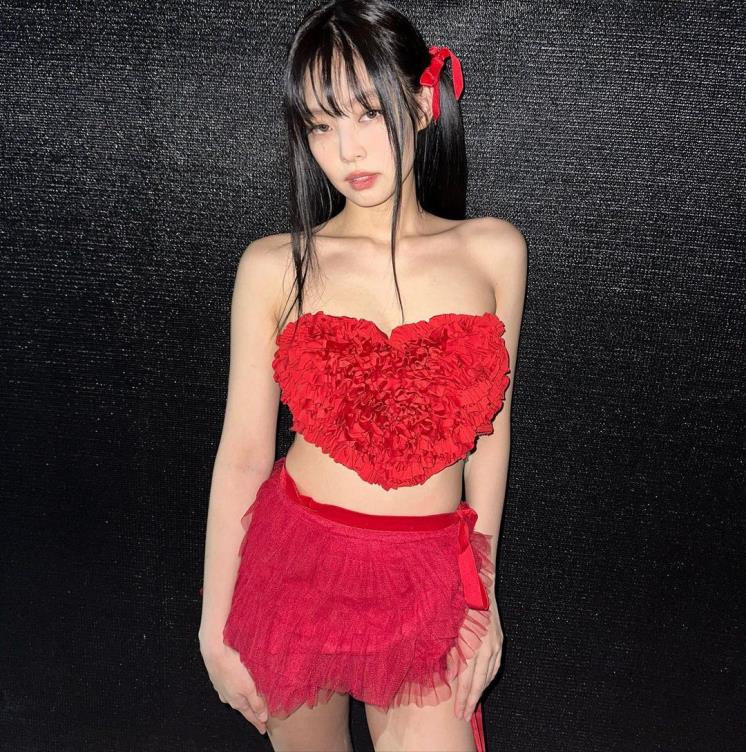 @jennierubyjane