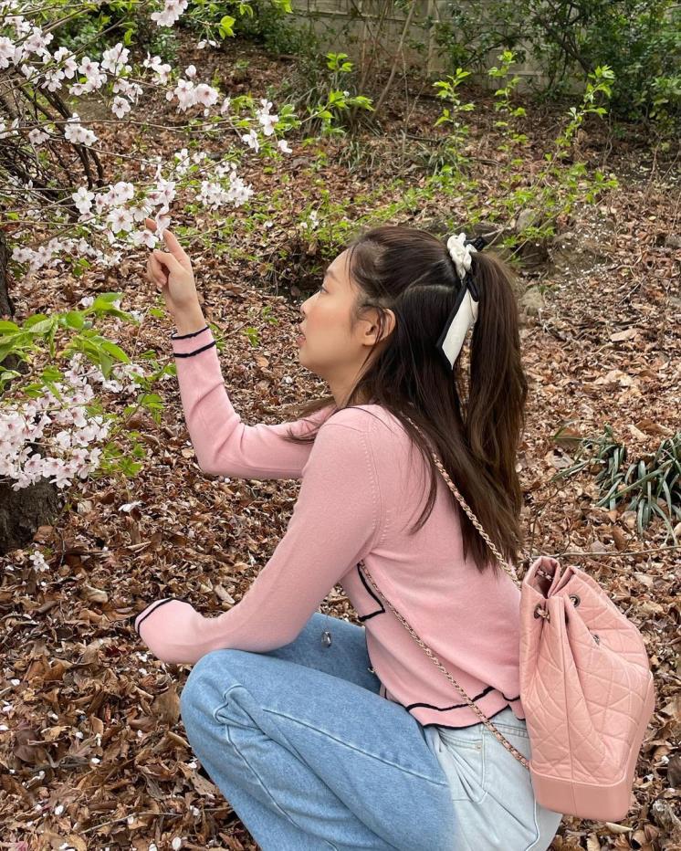 @jennierubyjane