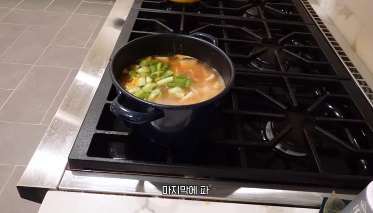 유튜브 <Mrs. 뉴저지 손태영>