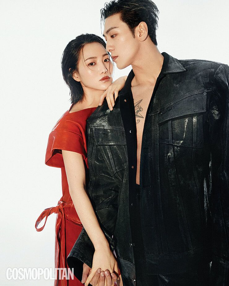 (이지혜)레더 드레스 이자벨 마랑. (백호)재킷, 팬츠 모두 참스.