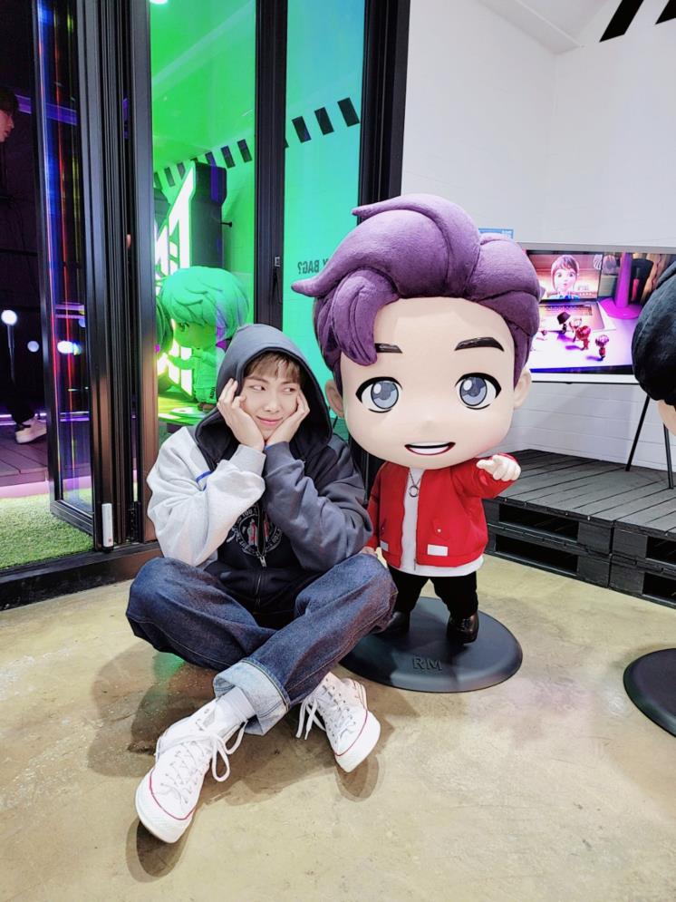 @bts_twt