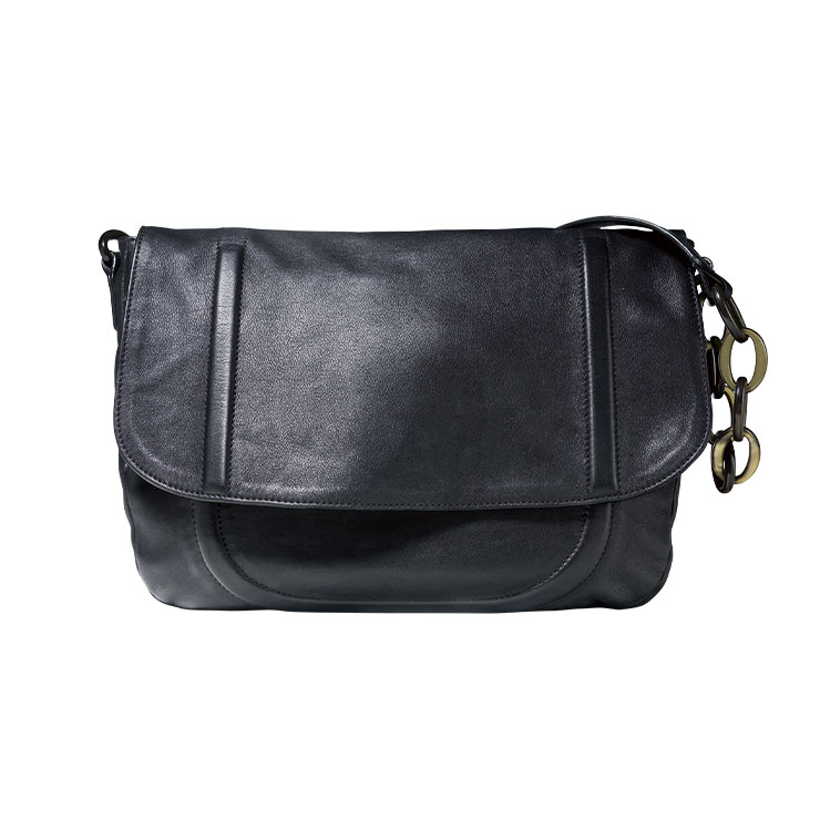 파리 미들 백 21만원.