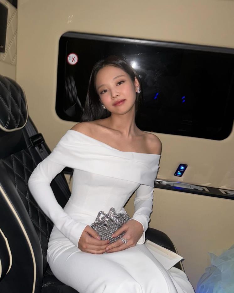 인스타그램 @jennierubyjane