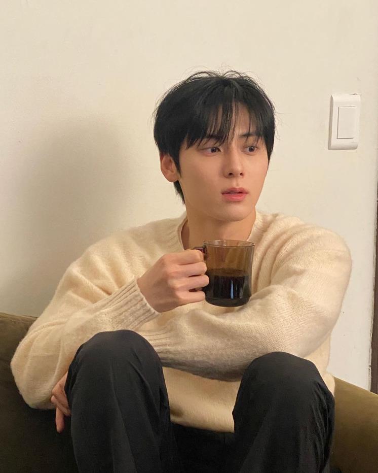 황민현