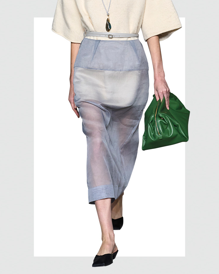 CARVEN