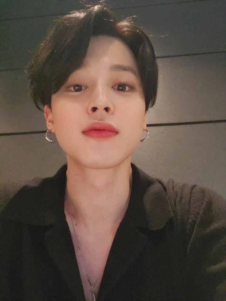 @bts_twt