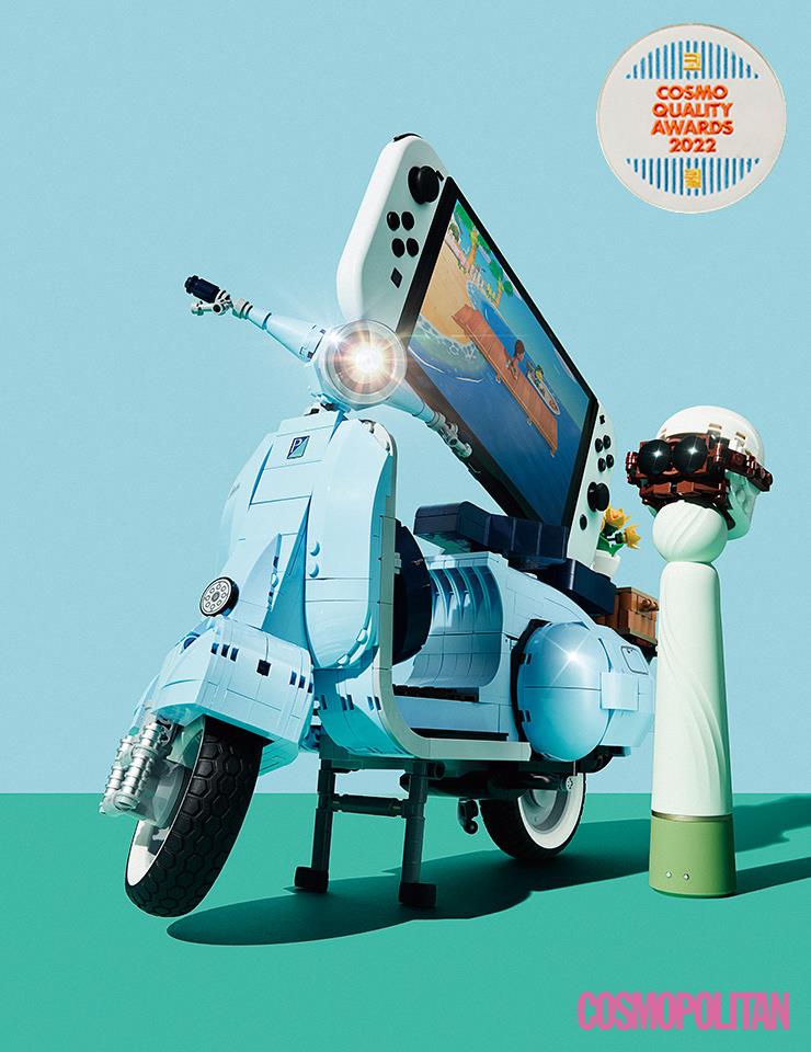 (위부터) 닌텐도 스위치™ (OLED 모델), 레고 베스파 125, 이로하 린 플러스 히스이