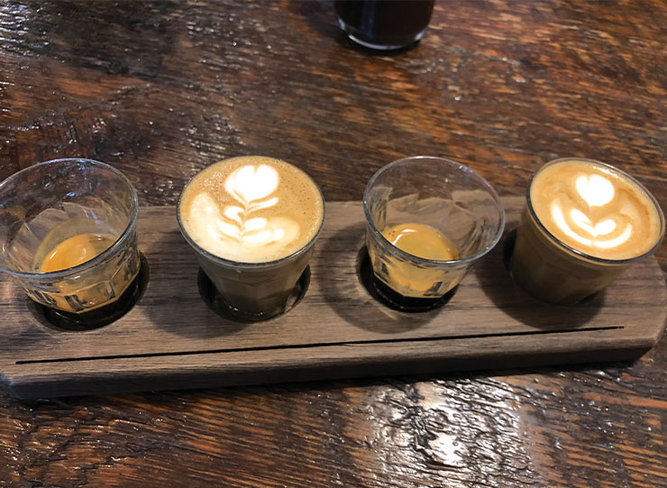 Cafe Revolver