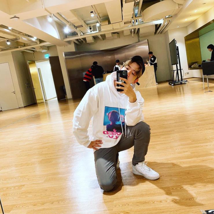 백현