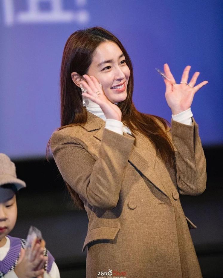 @216jung