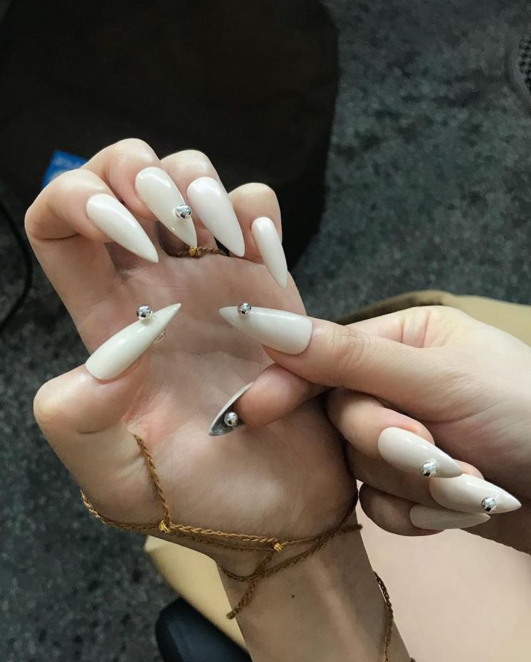 @nail_unistella